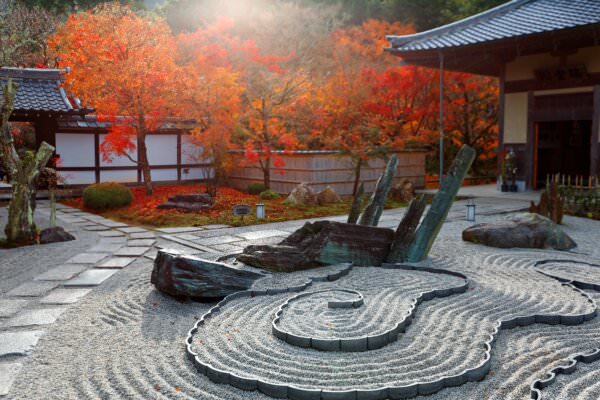 Zen-Garten Herbst