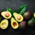 Avocado selbst ziehen – die exotische Pflanze fürs Wohnzimmer