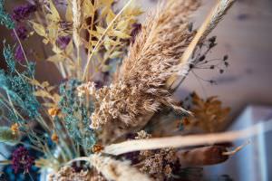 Trockenblumen Gesteck