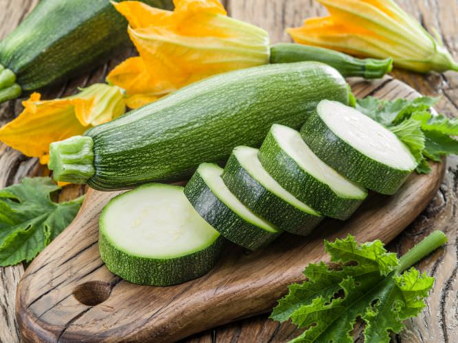 Reiche Zucchiniernte – wohin mit dem ganzen Gemüse?