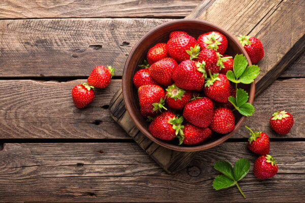 Erdbeeren in Schale