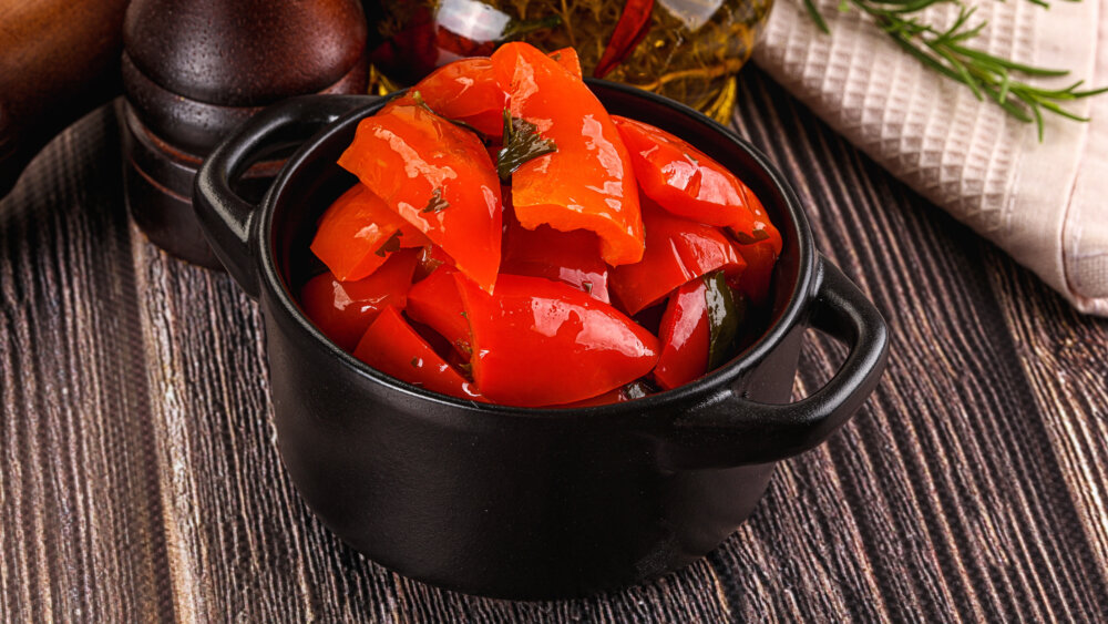 eingelegte Chilis